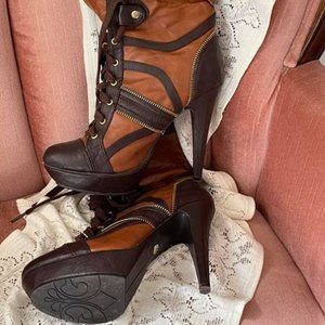 Dereon Lace up  Heeled Boots